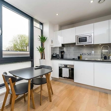 Modern 1 Bedroom Apartment In Hackney Wick London Exterior photo